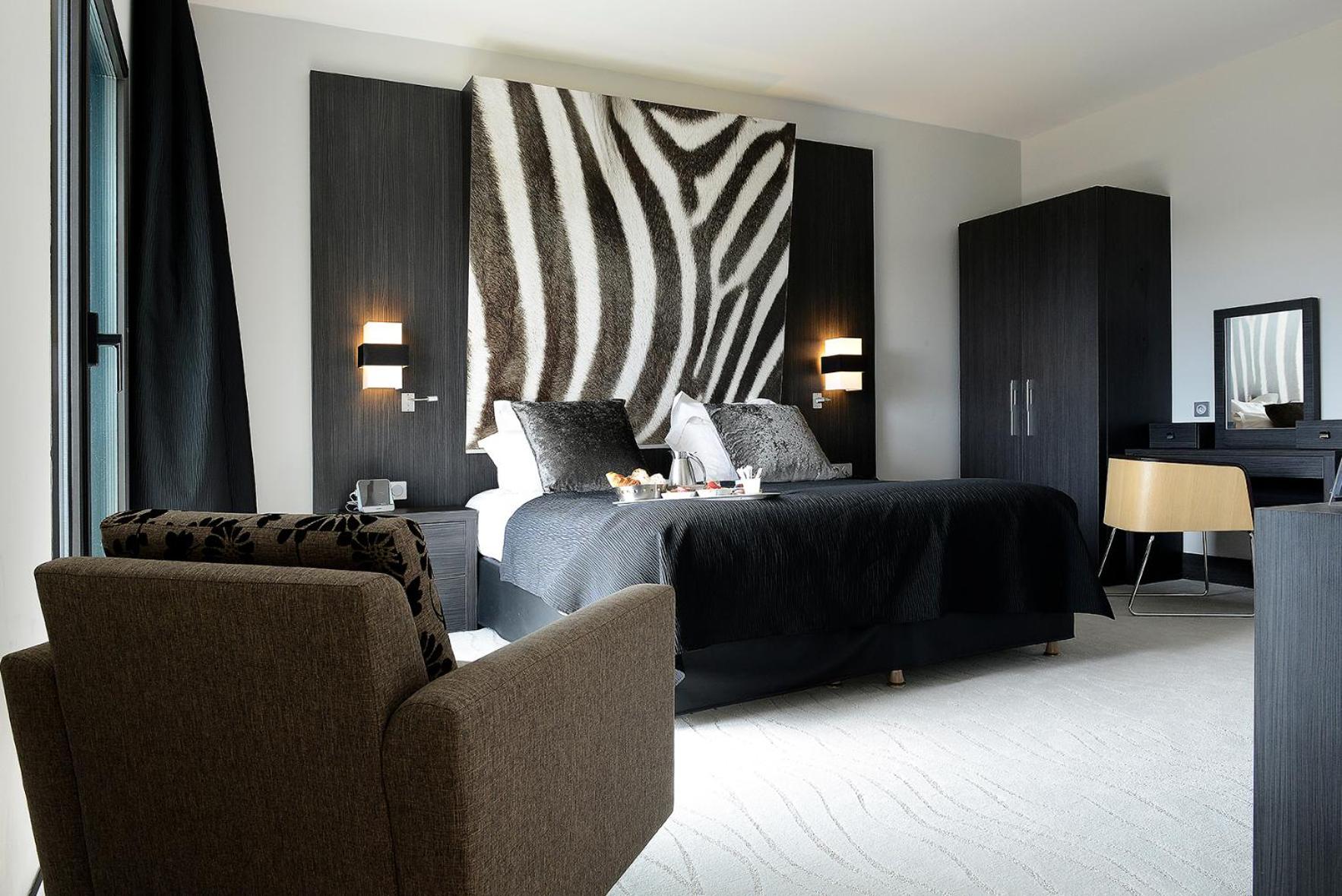 Kyriad Prestige Lyon Est - Saint Priest Eurexpo Hotel And Spa Εξωτερικό φωτογραφία