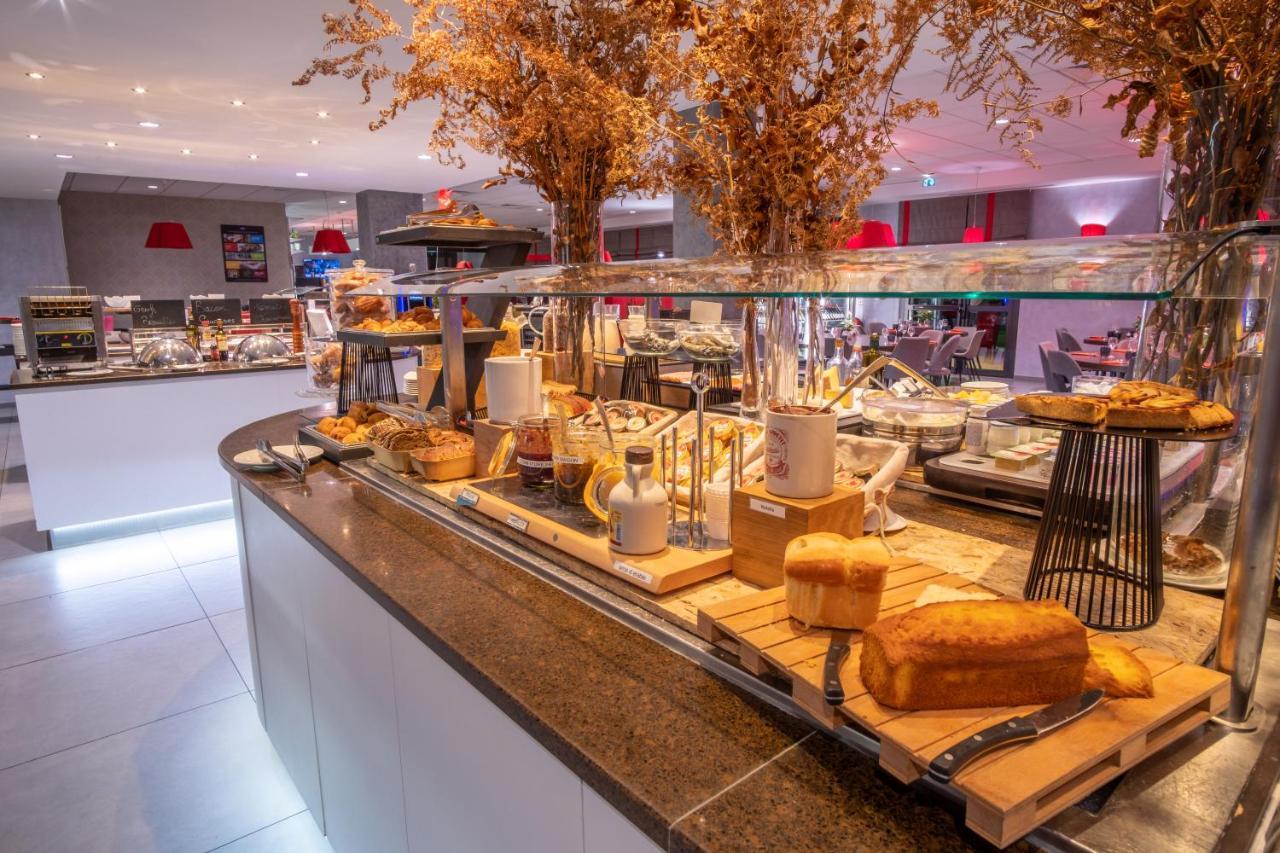 Kyriad Prestige Lyon Est - Saint Priest Eurexpo Hotel And Spa Εξωτερικό φωτογραφία